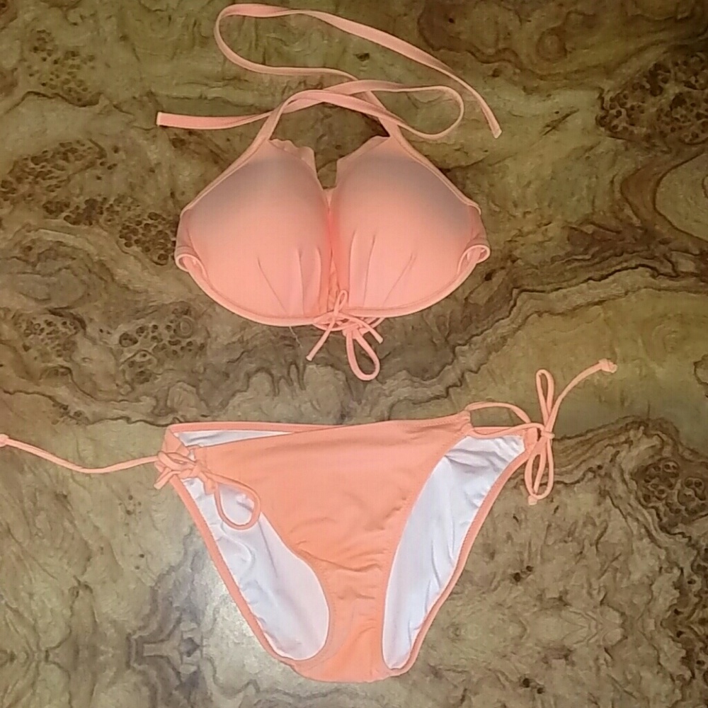 Victoria's Secret bikini